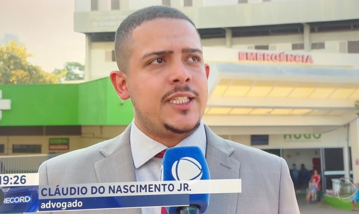 Dr. Cláudio Júnior em entrevista na TV